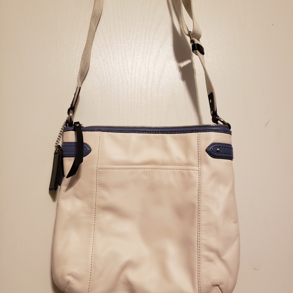 Coach White Leather Cross Body Bag - Picture 2 of 7